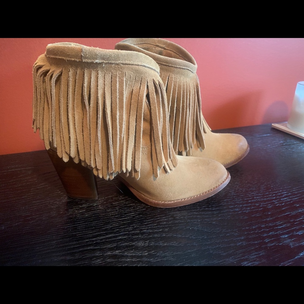 Frye fringe bootie in suede